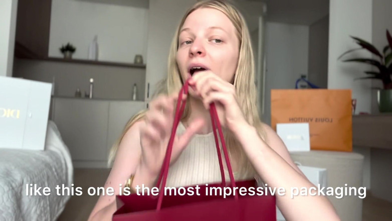 Goddess_Bella_Rae: Findom Luksusowe zakupy ciągnie 12k $ ciężki spust