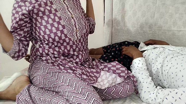 Yourdidipriya: Village Sali hard geneukt door haar Jija Ji, ontevreden poesje...