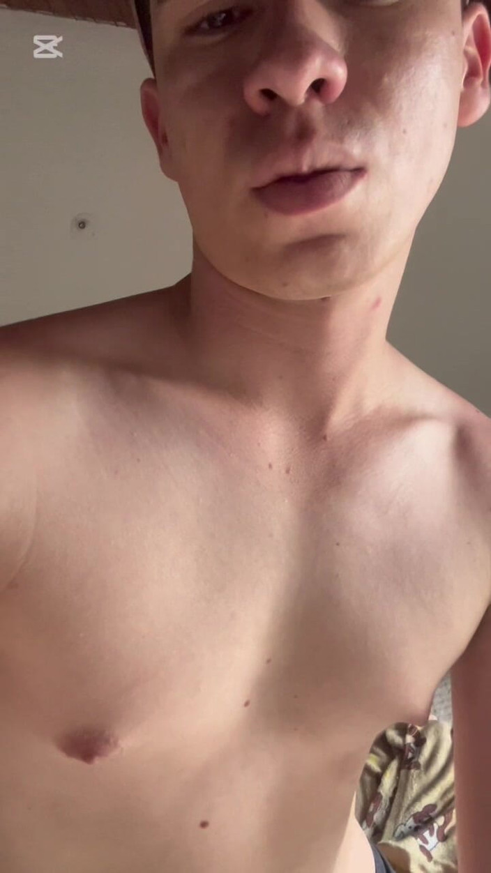 Icyhot707: Kolumbianisches Model Trägt Sportshorts