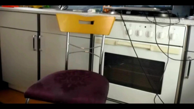 Sexydea: Momenti intimi: desideri nudi nella cucina nuda