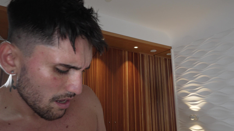 Jesus Reyes: Šukáme Velmi Slutty Dospívající Potkáme V Hotelu