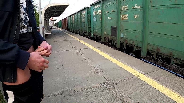 Dick Boys Studio: Extreme Masturbation at the Station