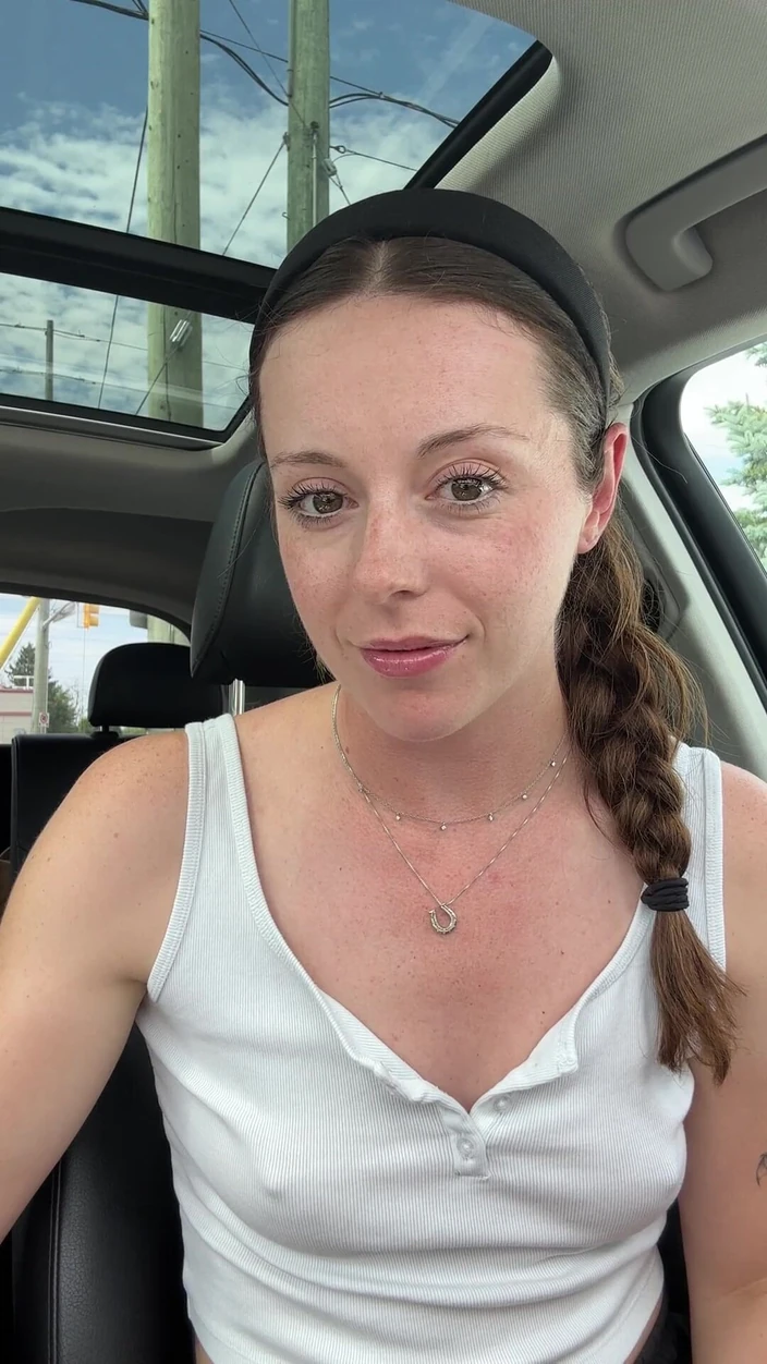 Nadia Foxx: Trying Out a Cute New Vibrator in a Busy Parking...