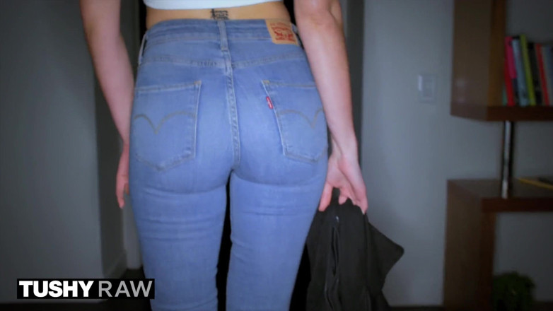 Tushyraw: Tushyraw - Riley Reid heeft de meest geweldige anale seks ooit