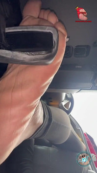 Meaty size 12 Pump & Grind Pedal Pumping