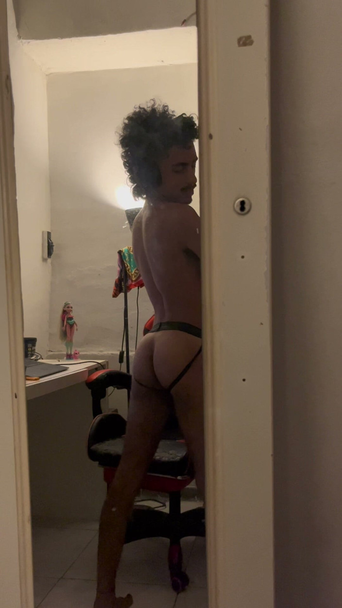 The Vicious Gabe: Come Masturbate with Me?
