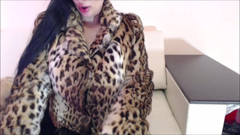 Princess18_: Fur Cam Show
