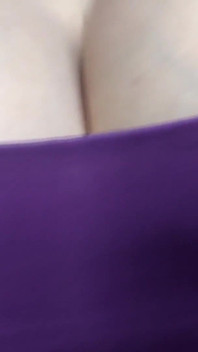 Mis grandes tetas en tu cara