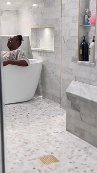 Sultry Soak: Giana's Naughty Bath Tease