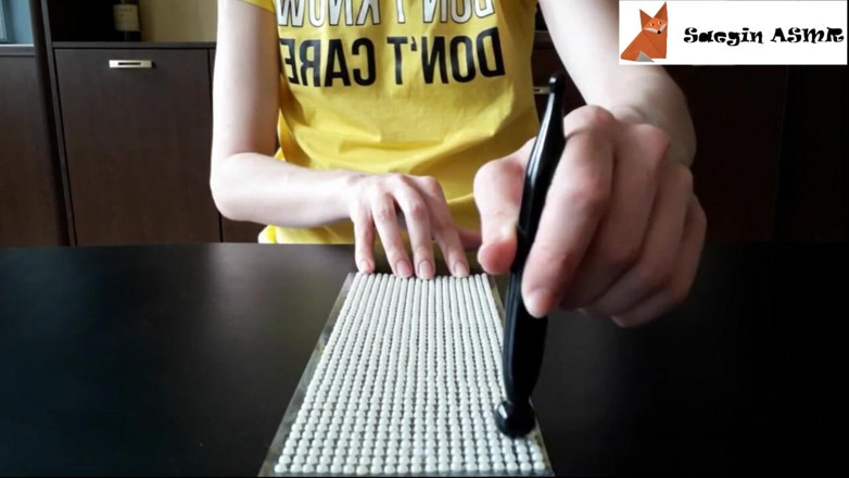 Saegin: 2[ASMR] Grattarsi strane pietre (senza parlare)