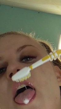 Toothpaste Spitting POV!