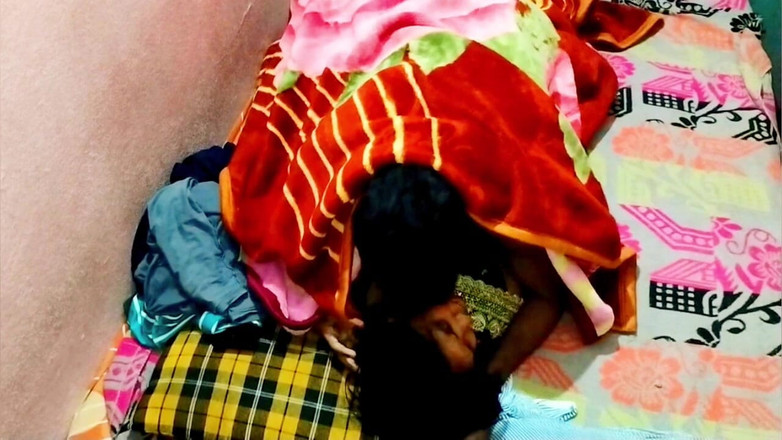 Busty mom: Indický bhabhi sex