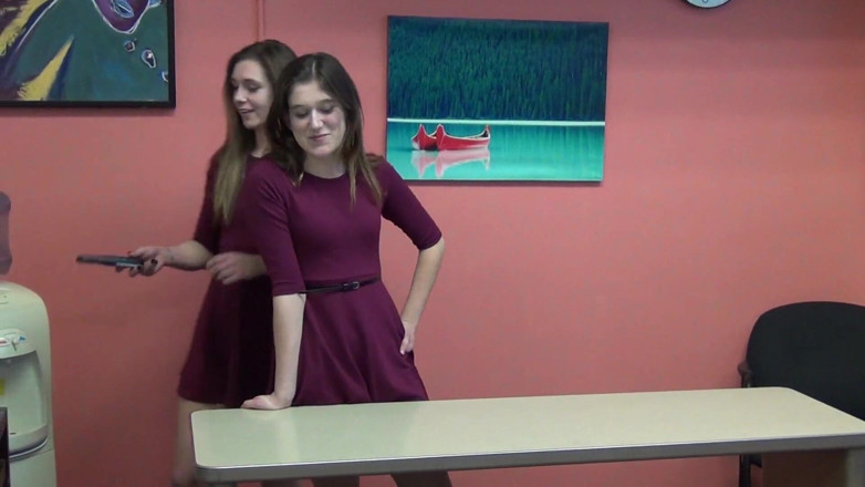 Jerky Girls: bosi saindi volyoom 2 ki visheshta Sandy Thompson