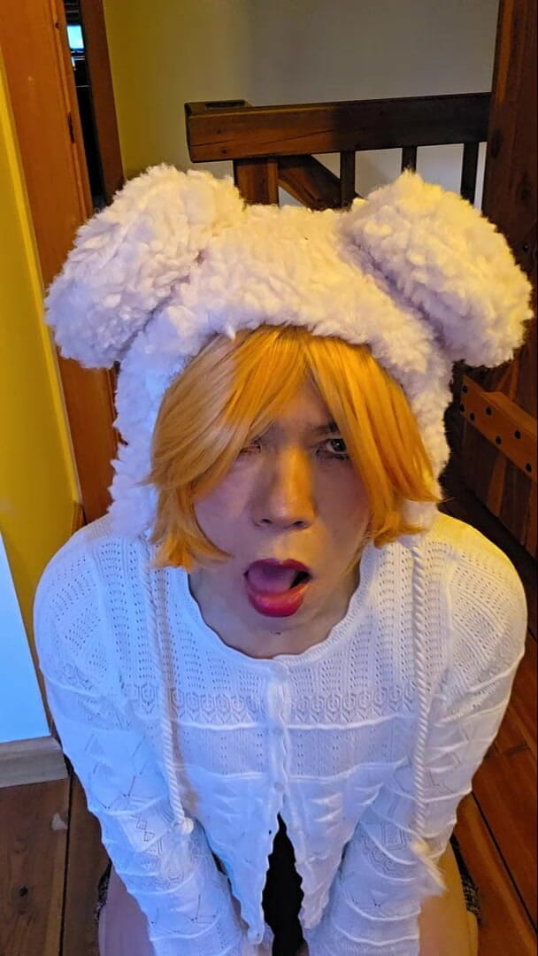 JessicaLynn15: Zayıf iradeli erken kadın kılıklı travesti