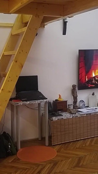 Za kulisami drobnej Giny Gerson rucha się w domu z Mugurem