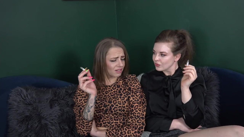 April Paisley: Snelle rook tussen scènes