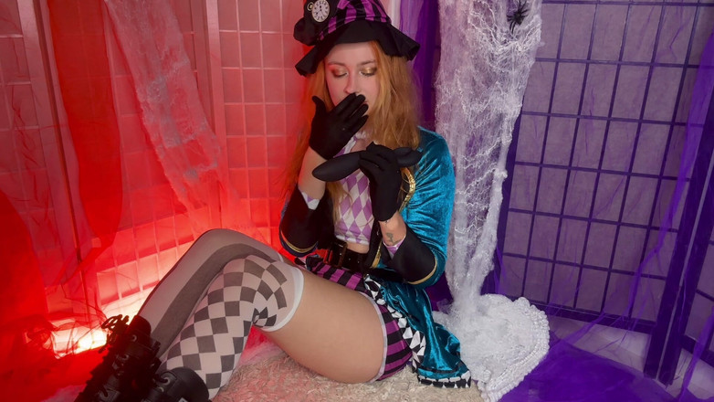 Sheryl X Sinclair: Dziewczyna szalona hejterka dostała ciekawy prezent na Halloween!