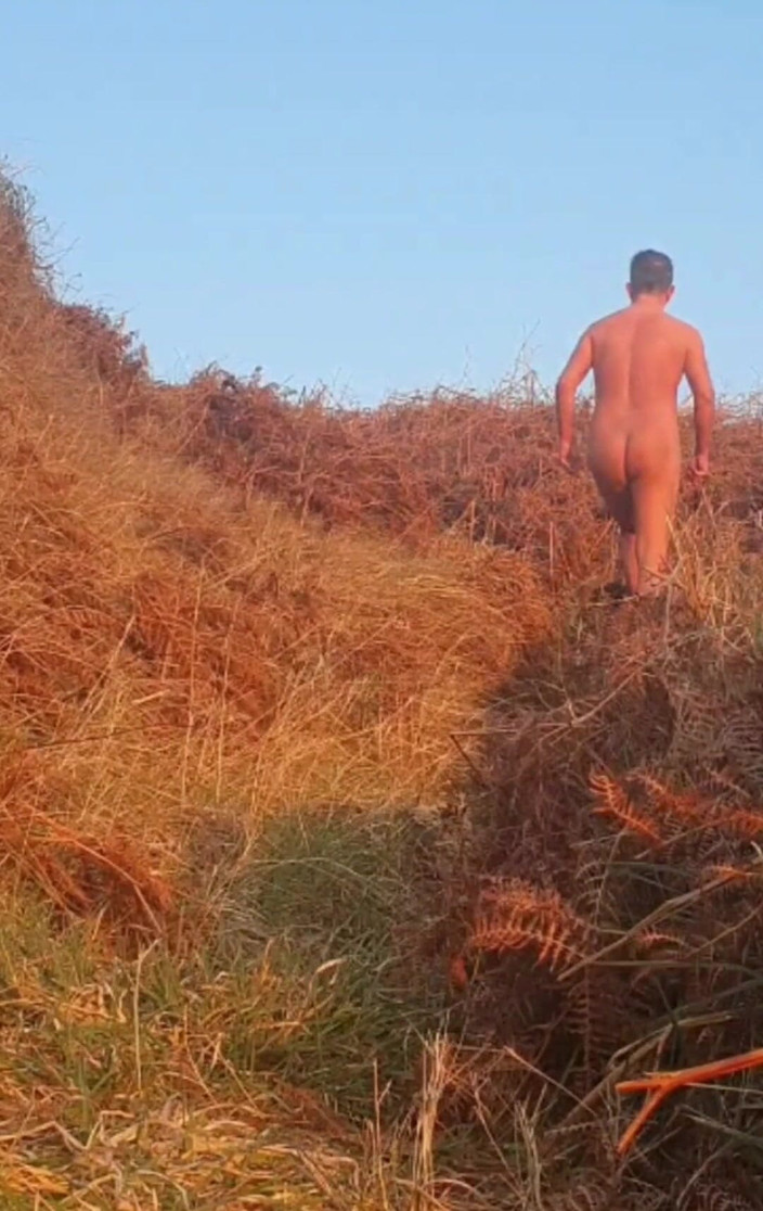 MaleModel: Nuditate countrypark (parc în aer liber / Woodland Nud)