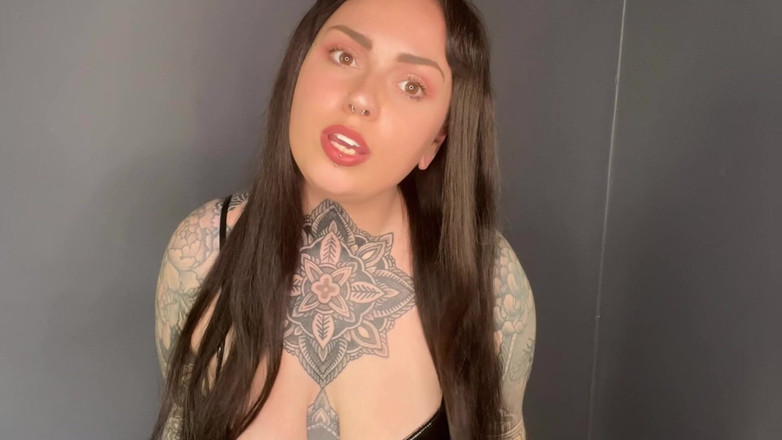 Miss Valentina: Relazione senza sesso