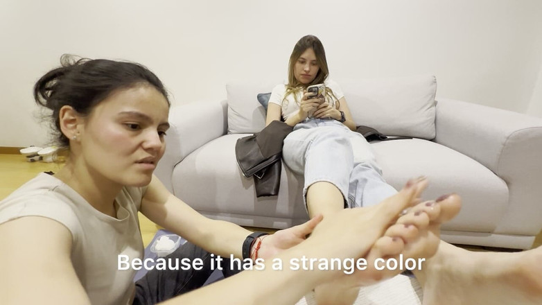 scarlettandc: 레즈비언들 사이의 발 페티시