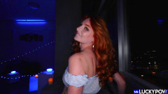 Mr.Lucky POV: Notte calda con la ragazza della porta accanto Lacy Lennon