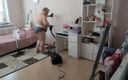 Sweet July: Kamera natočila tchýni nahé čištění