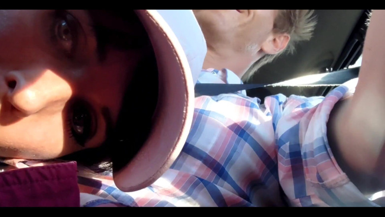MrPussyLicking: Sucking Cock While Driving