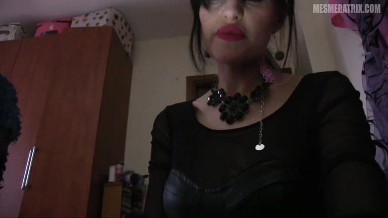 Lady Mesmeratrix Official: Sycená a potrestána