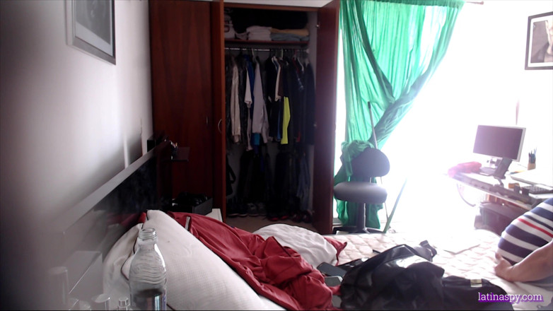 Latinaspy: 0Ep 116 cute little maid brings a sexy dress