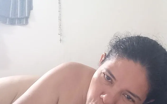 Valkyrieandluigy: Mature Sucking Deep Throat