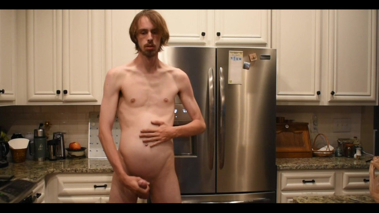 ElementX1018: Runder bauch nach dem abendessen