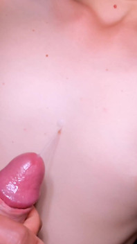 작은 젖탱이에 사정할 수 있는 좋은 날!
