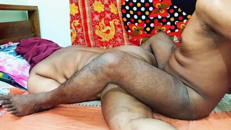 Morjenabb: Neukte mijn mooie Bengaalse Bhabi strakke poesje romantick seks xxx...