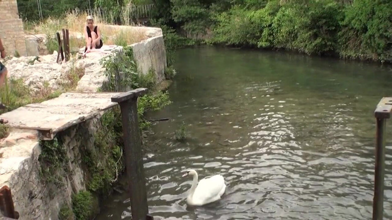 Club David Caroll: Emma, 18살, 남친과 X 등급 비디오 촬영 첫 섹스