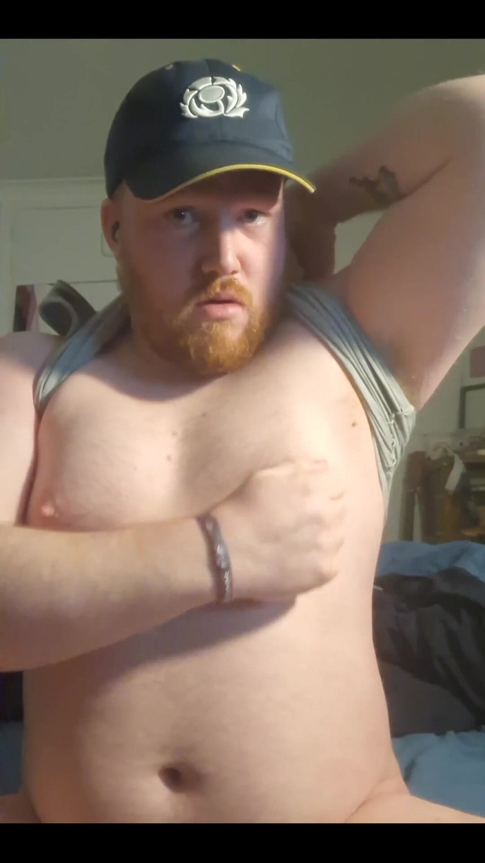 Touchstone: Un montaj de clipuri că o dominatoare foarte sexy a...