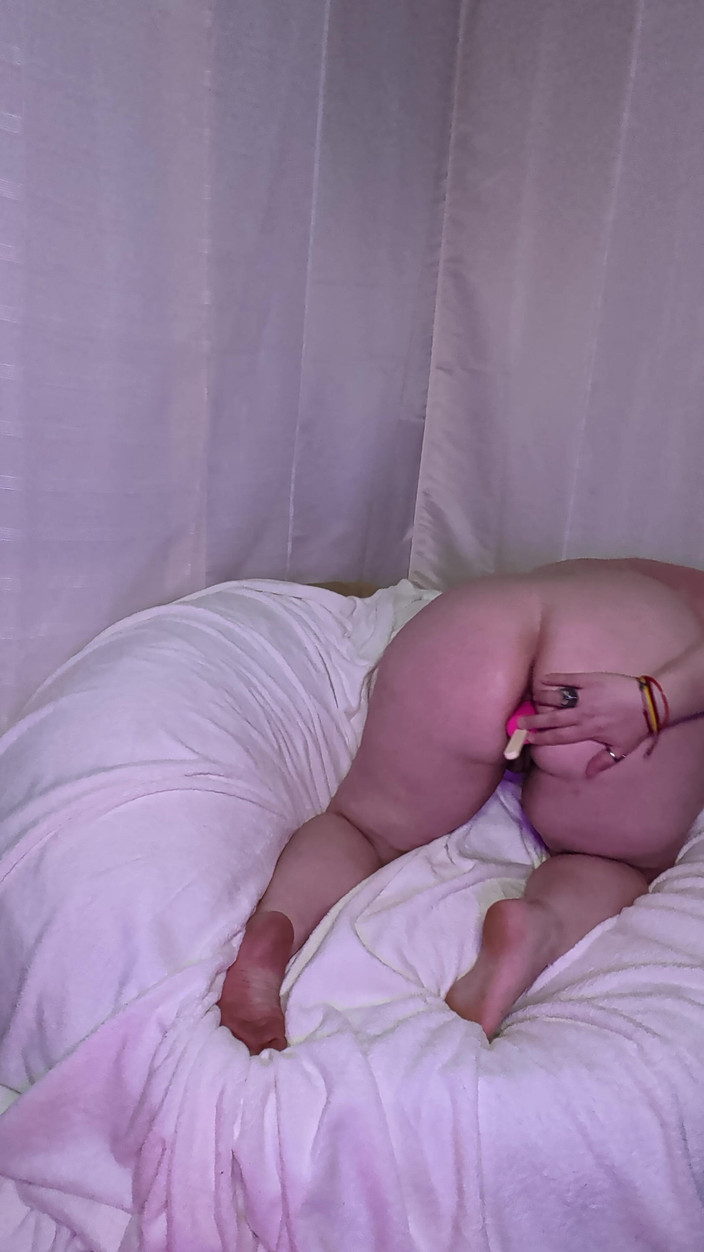 TheKinkyPwrLftr: Šukání všech 3 mých děr robertkem