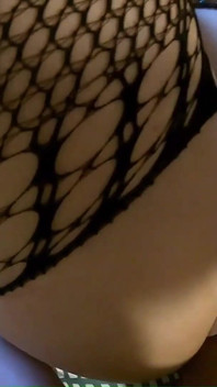 Kinky koppel grote kont visnetkousen weelderige slet milf heeft anaal plezier pov