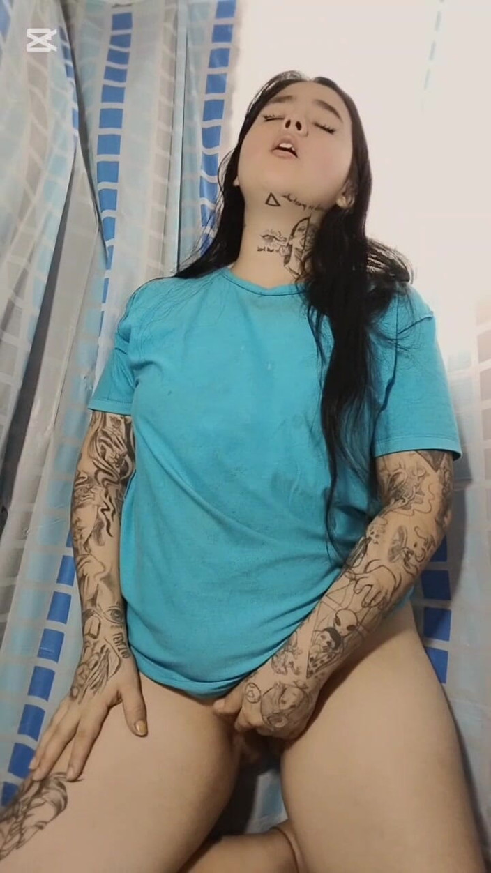 Dalyla: Sora vitregă răutăcioasă