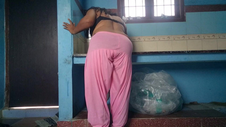 Benita sweety: Domaltmalı ateşli oral seks aşırı