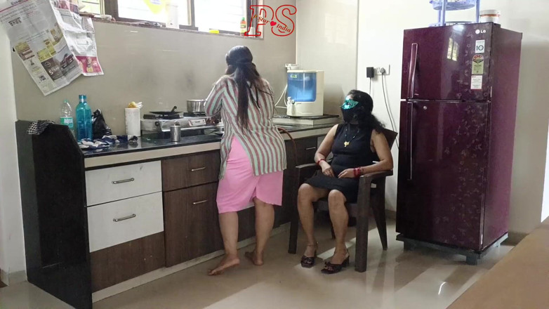 Pstarindia123: Desi Foursome Hindi Audio