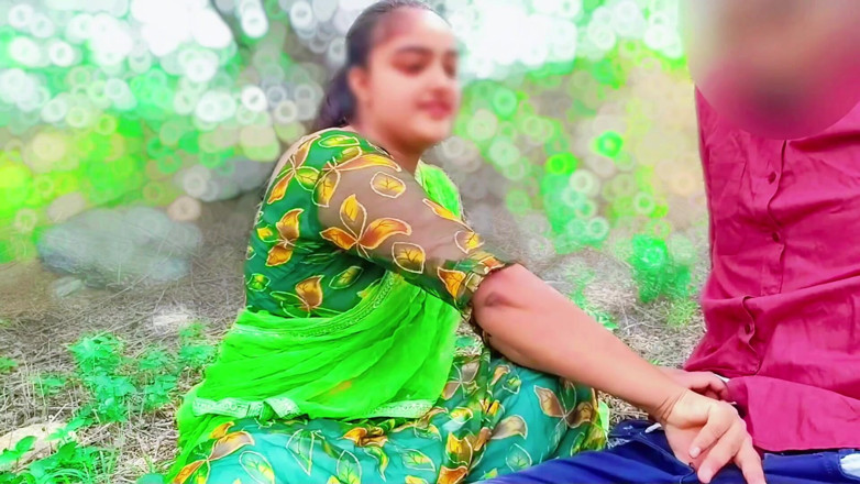 Your_aisha: devar ke saath jangal men desi ganv ki bhaabhi ka...