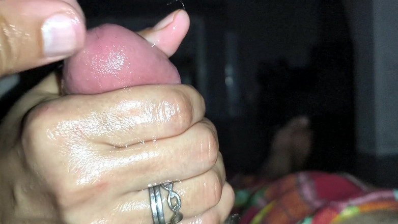 Moroccancouple: Naolejovaný penis honění kundičky šukání prstění moje sexy arabská manželka kundička