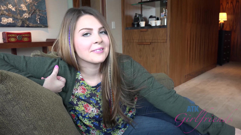 ATK Fans (Girlfriends): Virtual vacation in Vancouver with Cali Hayes part 1
