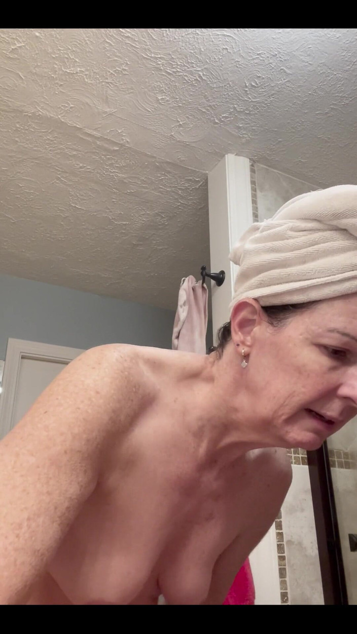 bethmckenna: Je to skoro víkend.