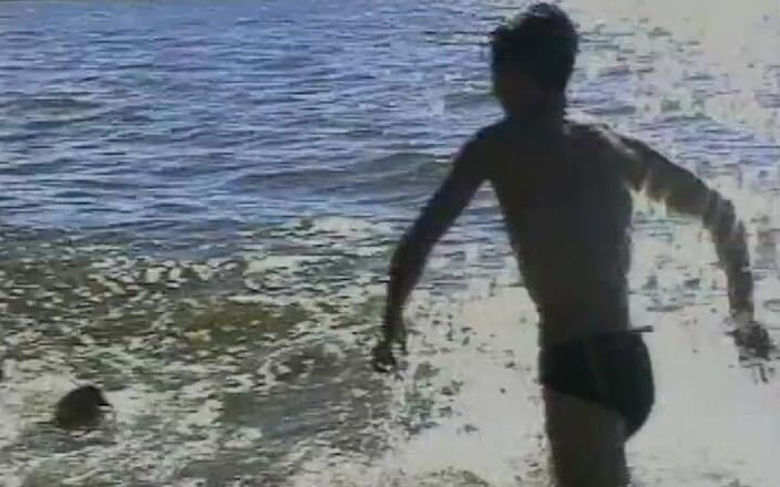 Gay RetroX VHS: Caras em erupção feliz # 2