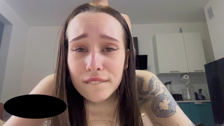 HannahKim: Meine Stiefschwester flehte sie zum Orgasmus an