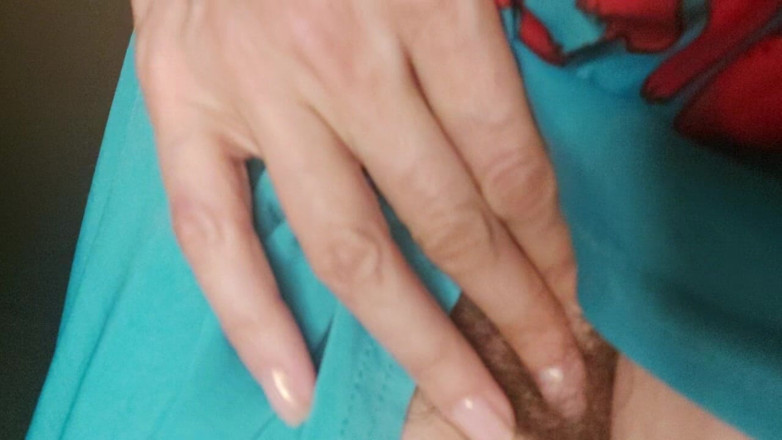 GinnaGg: Playing with the Hair on My Pussy