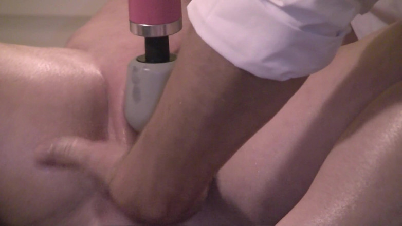 Julie Cunningham: Julie Cunningham deep fingering &amp; vibrator