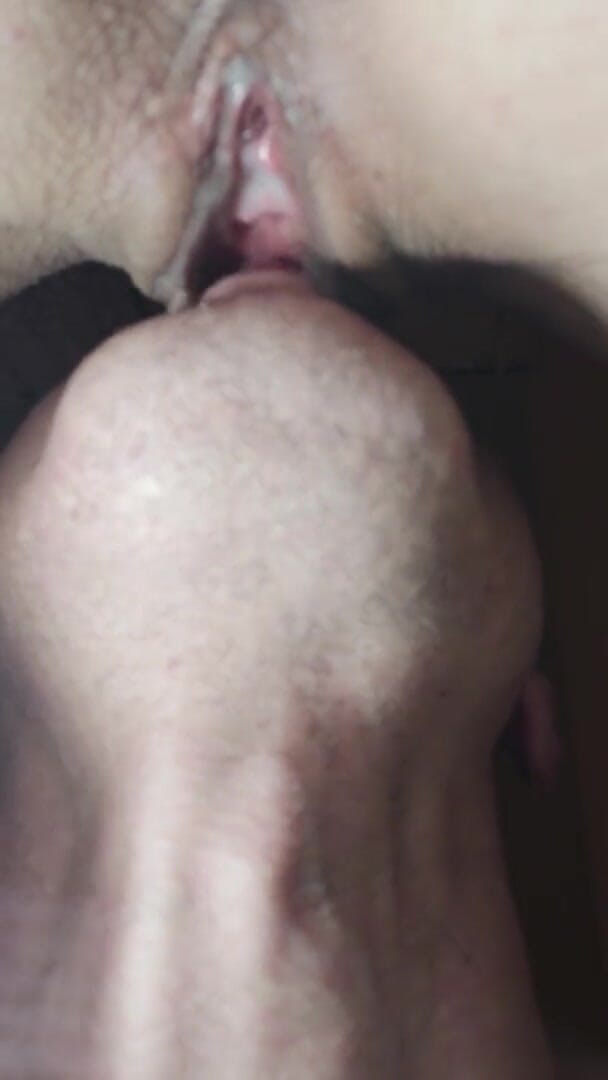 Wet Pussy Fuck: Leccata di fica da vicino - questa figa è un orgasmo molto...