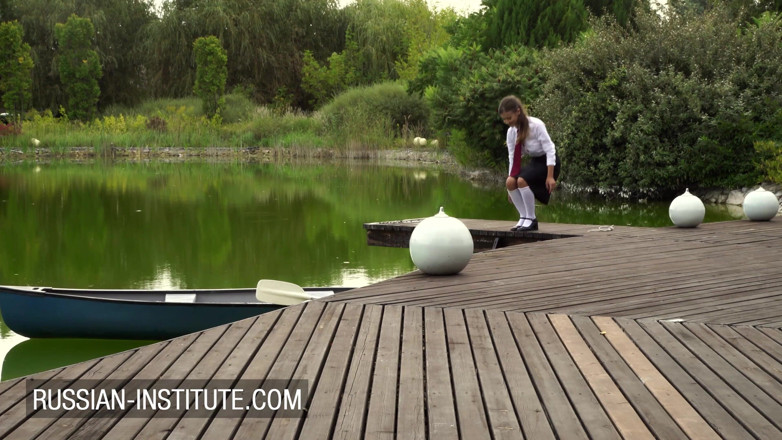Russian Institute: Mina Sauvage seduces two guys for a DP